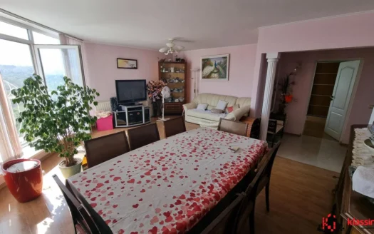 Chișinău, sect. Botanica, bd. Decebal 23