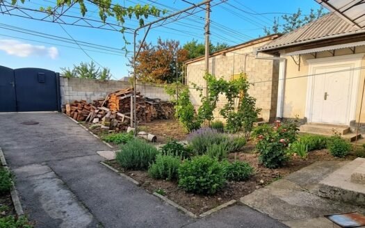 Casă, Orhei str. Ion Neculce