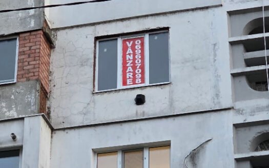 Apartament cu 3 camere, Centru, Orhei